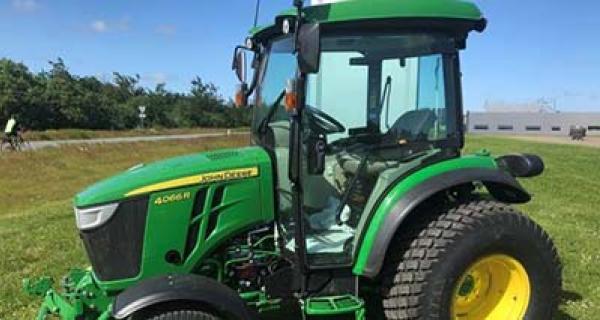 John Deere 4066 R